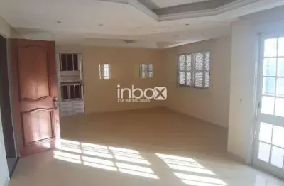 Inbox cia imobiliária vende - apartamento semi-mobiliado de três dormitórios no bairro centro.