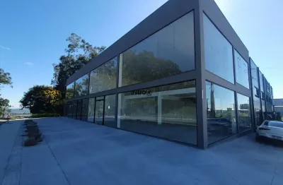 Sala comercial com 200m² no bairro universitário em bento gonçalves