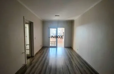 Inbox cia imobiliária vende: apartamento de dois dormitórios com uma suíte na cidade alta.