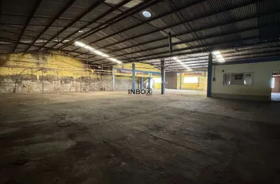 Inbox cia imobiliaria aluga pavilhão com 1600m2 em area nobre