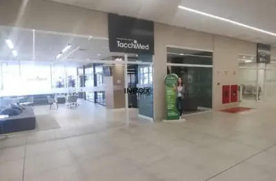 Inbox cia imobiliária aluga - sala comercial no mall do hospital tacchimed
