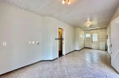 Inbox cia imobiliária aluga em bento gonçalves - casa de três quartos no bairro botafogo.
