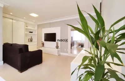 Amplo apartamento mobiliado de dois dormitórios sendo uma suíte