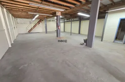 Inbox cia imobiliária aluga pavilhão com 250m² disponível no bairro são roque