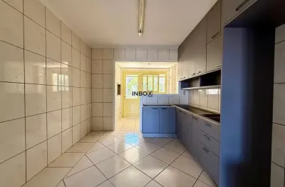 Inbox cia imobiliária aluga - apartamento de três quartos no bairro são francisco.