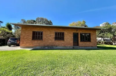 Inbox cia imobiliaria aluga - casa de três quartos no bairro borgo.