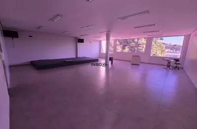 Inbox cia imobiliária aluga sala comercial de andar com 153m² privativos localizada no bairro borgo na cidade de bento gonçalves