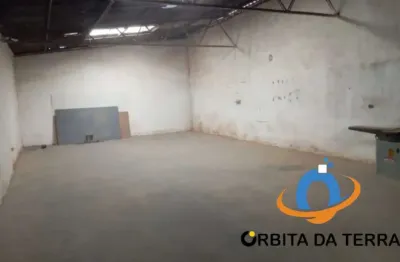 Barracão Industrial à Venda em Curitiba-PR, Bairro Ganchinho: 2 Vagas e 210m² de Área