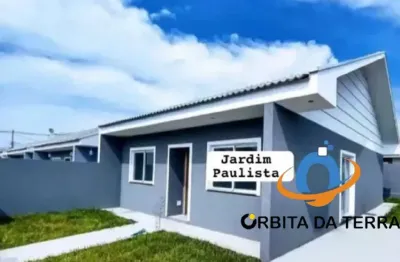 casa 02 Dormitórios ( sendo 1 suíte) - Sala e cozinha Conjugada - Banheiro - Lavanderia coberta, Acabamento classe A. Com área construída de 80,08 m²,