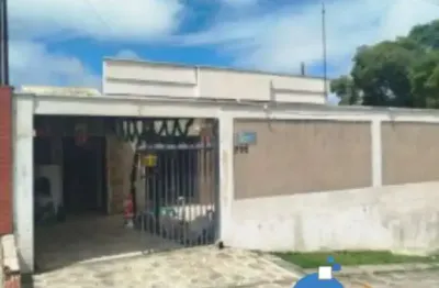 Casa à venda em Campo Largo-PR, Moradias Bom Jesus: 4 quartos, 3 salas, 3 banheiros, 5 vagas.