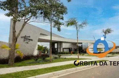 Terreno em lindo condomínio fechado à venda em Curitiba-PR, bairro Pilarzinho, 170,00 m² de área.