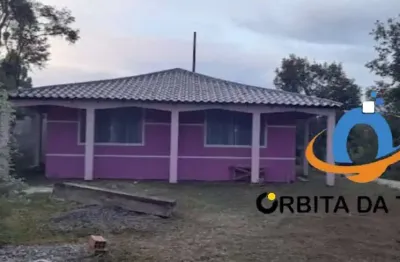 Chácara à venda em Bocaiúva do Sul-PR, com 3 quartos, 1 sala, 1 banheiro e 130,00 m² de área. Adquira já!