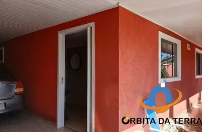 Imperdível oportunidade: Casa à venda em Curitiba-PR, Sítio Cercado, 3 quartos, Sala, 2 banheiros, 2 vagas, 160m².
