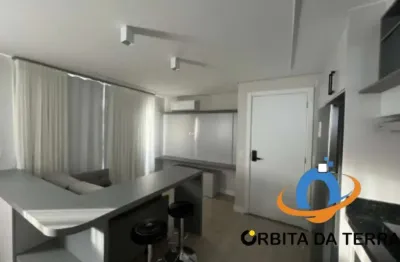 Aluguel de Studio no Centro de Curitiba-PR: 1 Quarto, 1 Banheiro, 35m² de Área