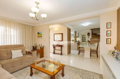 Sobrado com 5 dormitórios à venda, 570 m² por R$ 1.499.900,00 - Novo Mundo - Curitiba/PR