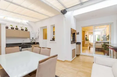 Sobrado semi mobiliado | pilarzinho | 3 dormitórios | em condomínio | r$ 979.000