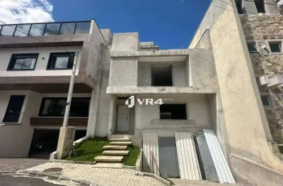 Casa em condomínio no Pinheirinho 4 quartos 4 vagas de garagem cobertas