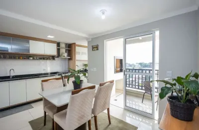 Apartamento com 2 quartos | suíte | andar alto | vista livre | duas sacadas | com 64 m² à venda por r$ 555.000 - novo mundo - curitiba/pr