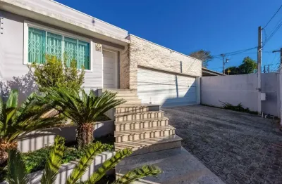 Casa à venda no guaíra, 4 quartos, edícula com área gourmet, espaço para jardim, 5 vagas e muita segurança por r$ 1.198.000 (aceita permuta)
