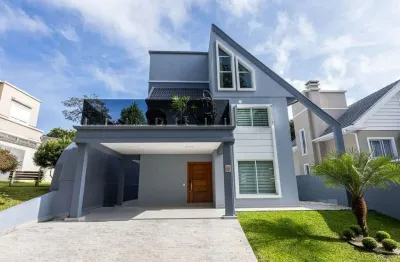 Casa não geminada em condomínio fechado em santa felicidade, 3 dormitórios sendo 2 suítes