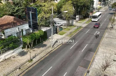 Terreno Exclusivo com 589 m² | Aceita Permuta no local | à venda por R$ 1.500.000 - Juvevê - Curitiba/PR