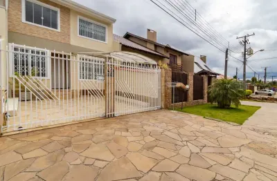 Sobrado com 3 dormitórios para alugar, 102 m² por r$ 3.000,00/mês - fanny - curitiba/pr