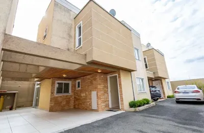 Sobrado em condomínio | 3 quartos | suíte | ático e terraço | 3 vagas | 132 m² |  à venda por r$ 730.000 - atuba - curitiba/pr