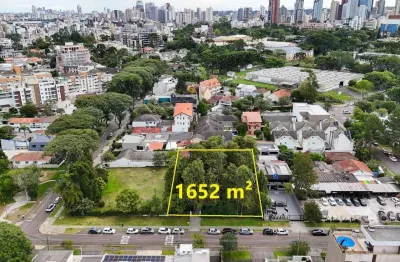 Terreno à venda na Rua Camões, 1735, Hugo Lange, Curitiba