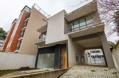 Casa comercial com 5 salas para alugar na Rua dos Josefinos, 102, Água Verde, Curitiba
