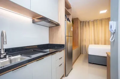 Studio com 1 dormitório para alugar, 21 m² por r$ 2.550/mês - centro - curitiba/pr