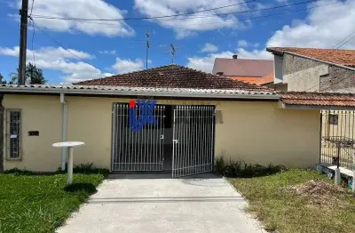 Casa com 3 quartos para alugar na Rua Hipólito da Costa, 2979, Xaxim, Curitiba por R$ 2.510