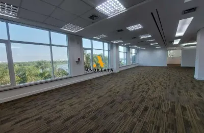 Sala comercial com 10 salas à venda na victor civita, 66, jacarepaguá, rio de janeiro por r$ 3.890.000