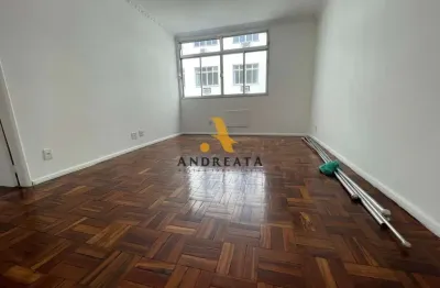 Apartamento com 2 quartos para alugar na rua doutor pereira dos santos, 11, tijuca, rio de janeiro por r$ 2.700
