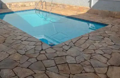 Casa vila universitária, 5 dormitórios, ótima para república ou comércio