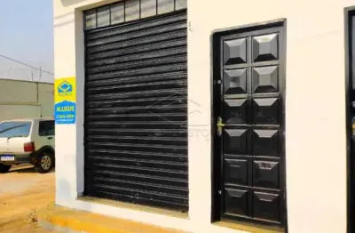 Salão comercial com 100 m² em avenida de grande movimento