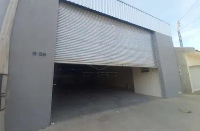 Excelente galpão com cerca de 230m², porta elétrica em ótima localização!!!
