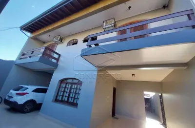 Casa com 4 quartos para alugar no Jardim Estoril, Bauru 