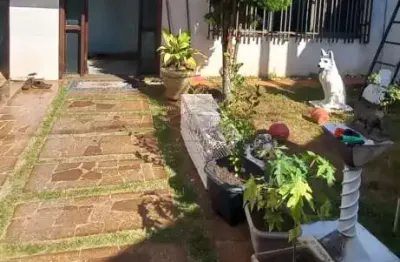 Casa com 3 quartos à venda no Centro, Jaú 
