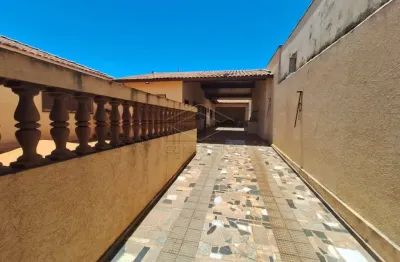 Casa com 4 quartos à venda na Vila São José, Barra Bonita 