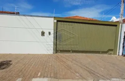 Casa com 3 quartos à venda no Parque Jardim Europa, Bauru 