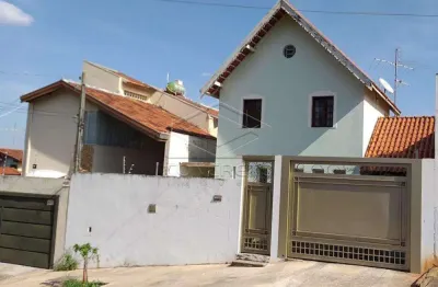 Casa com 2 quartos à venda no Jardim Aeroporto, Bauru 
