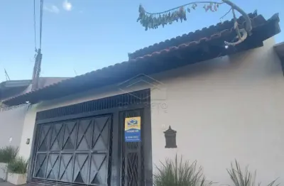 Casa com 2 quartos à venda no Jardim América, Bauru 