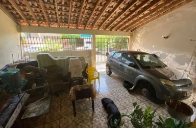 Casa com 2 quartos à venda no Jardim Vila Maria, Jaú 