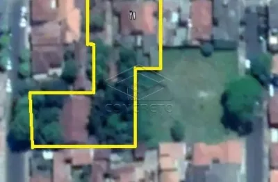Prédio à venda na Vila Falcão, Bauru 