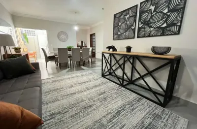 Casa com 4 quartos à venda no Centro, Jaú 