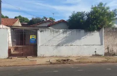 Casa com 3 dormitórios próximo a av. elias miguel maluf, vila dutra - bauru/sp