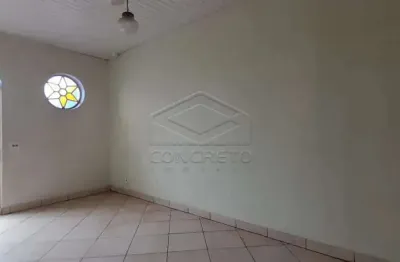 Casa com 3 quartos à venda no Centro, Jaú 