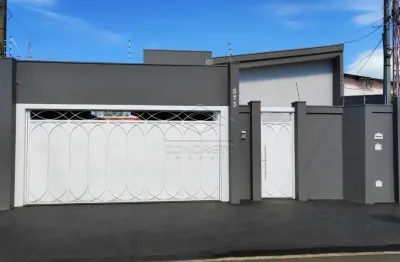 Casa com 3 quartos à venda no Jardim Vânia Maria, Bauru 