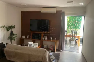Casa com 3 quartos à venda na Vila Camargo, Bauru 