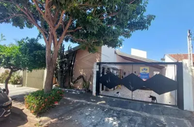 Casa com 4 quartos à venda no Jardim Europa, Bauru 